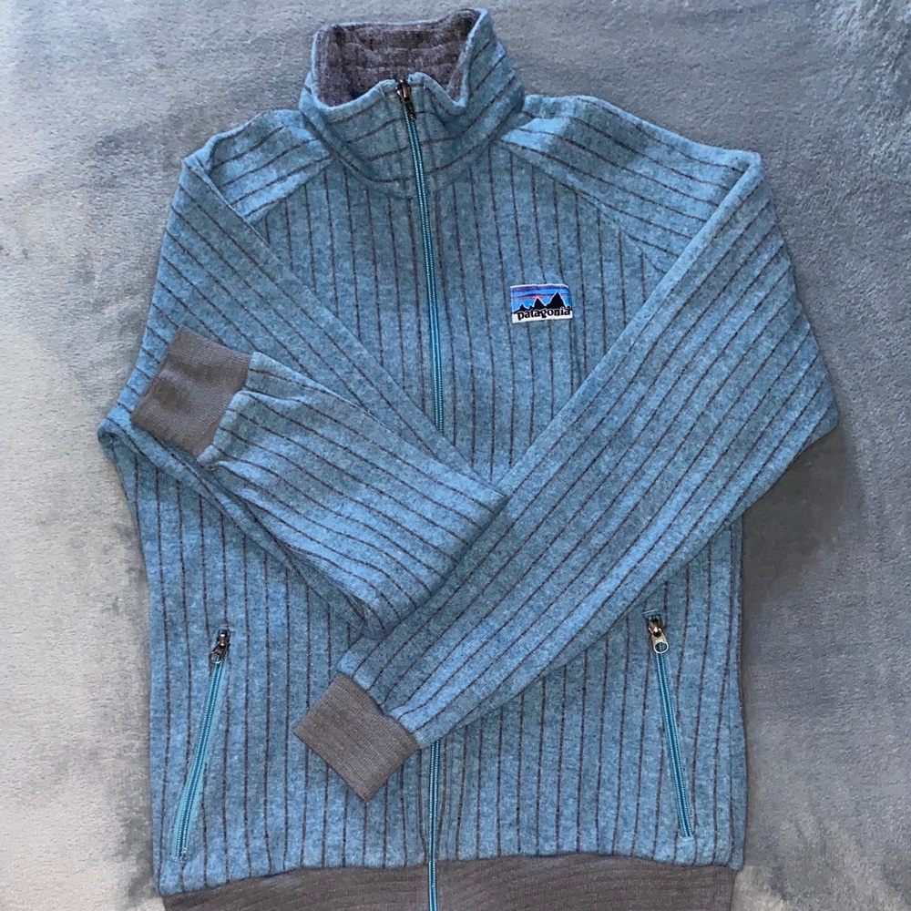 Vintage 90’s Patagonia zip up jacket